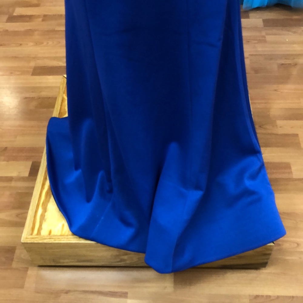 Royal blue bridesmaid dress - Picture 3 of 8
